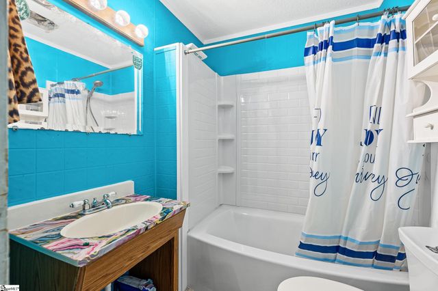 819 Gordon Street Extension, Greenville, SC 29611