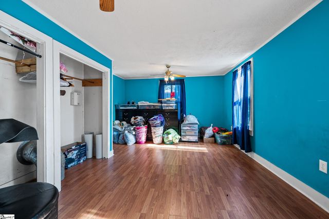 819 Gordon Street Extension, Greenville, SC 29611