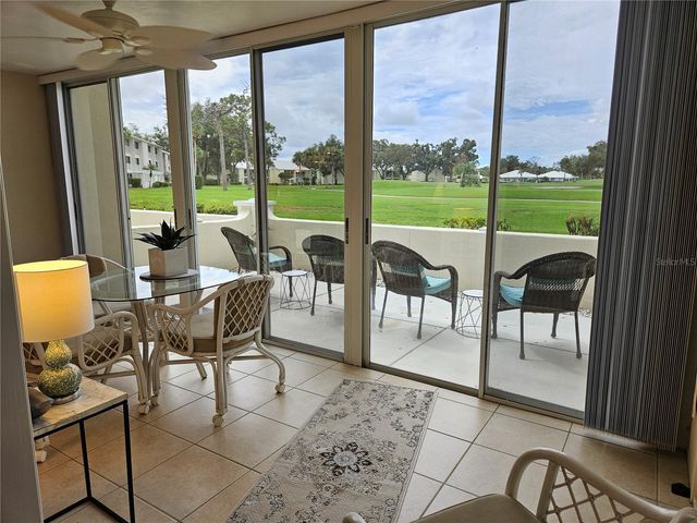 435 CERROMAR LANE 329, Venice, FL 34293