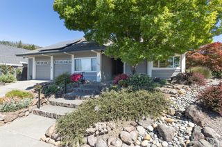 700 Montclair Dr, Santa Rosa, CA 95409