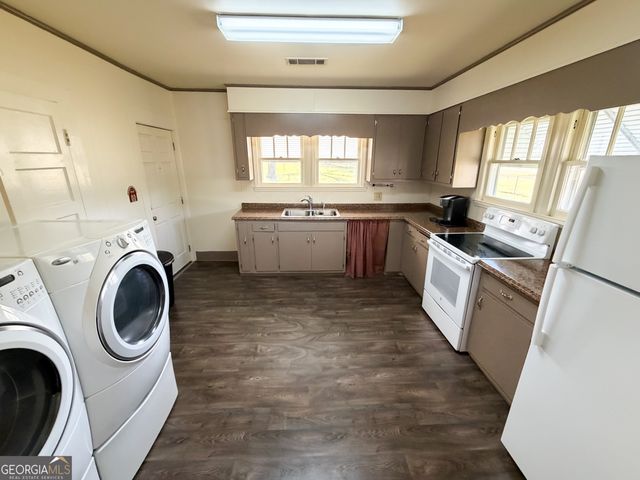 2474 Highway 19 N, Thomaston, GA 30286