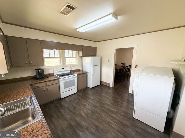 2474 Highway 19 N, Thomaston, GA 30286