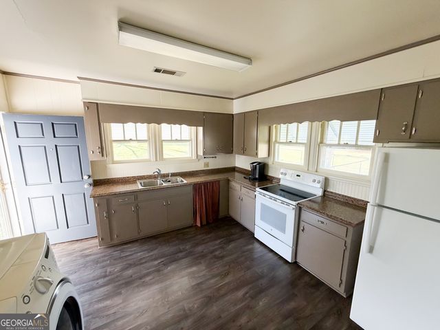 2474 Highway 19 N, Thomaston, GA 30286