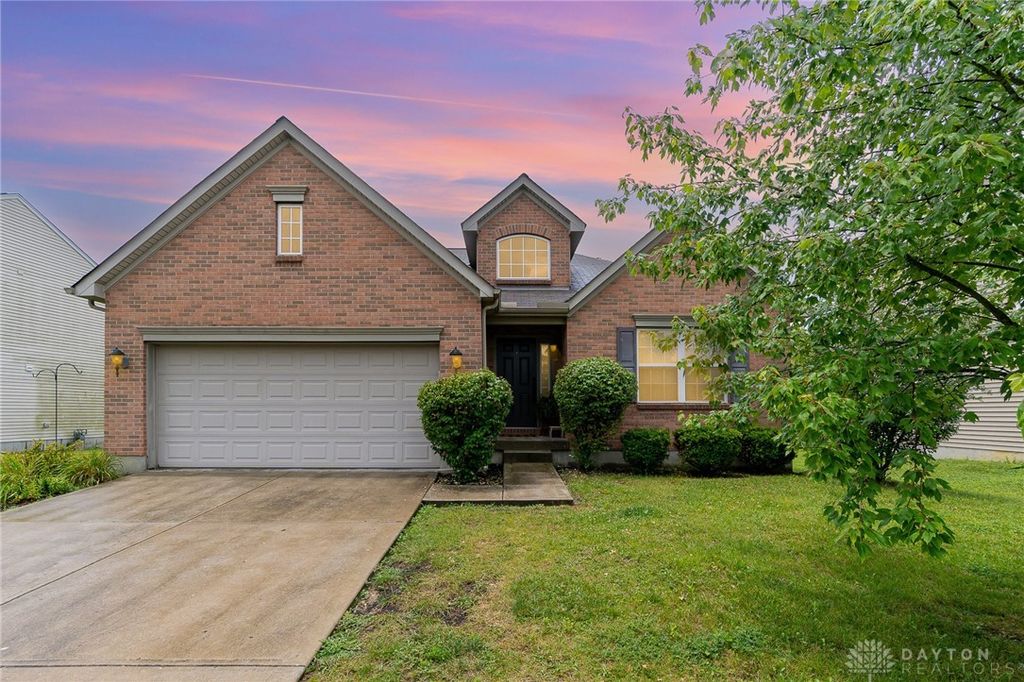 1821 Prairie Clover Drive, Lebanon, OH 45036