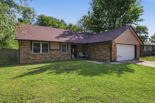 28654 E 138th Street S, Coweta, OK 74429