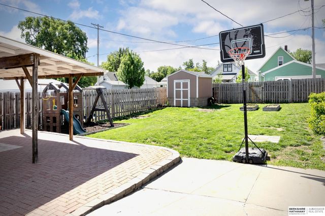 4129 N Street, Omaha, NE 68107