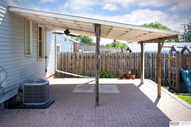 4129 N Street, Omaha, NE 68107