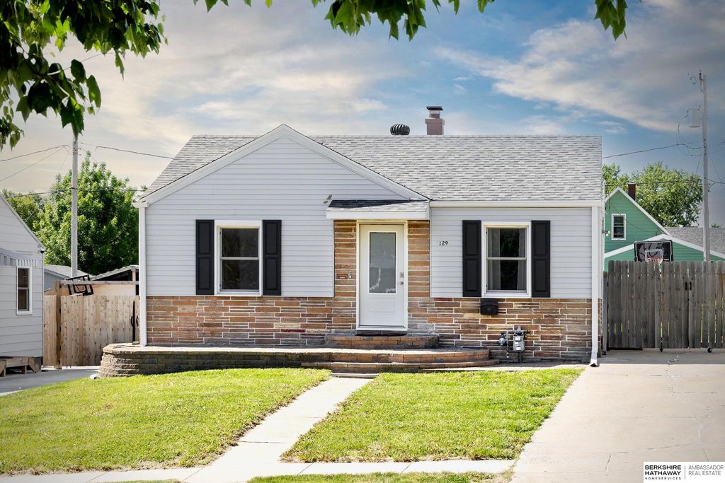 4129 N Street, Omaha, NE 68107