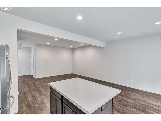 1925 Ne 117TH Ct, Vancouver, WA 98684