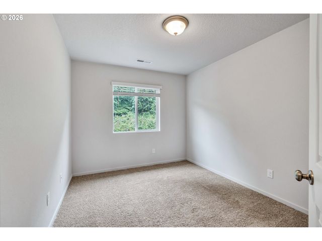 1925 Ne 117TH Ct, Vancouver, WA 98684
