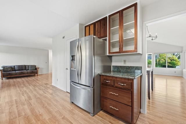 2736 Victoria Avenue, Carlsbad, CA 92010