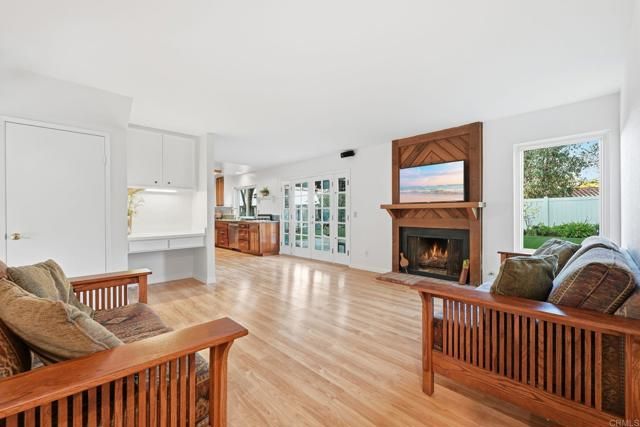 2736 Victoria Avenue, Carlsbad, CA 92010