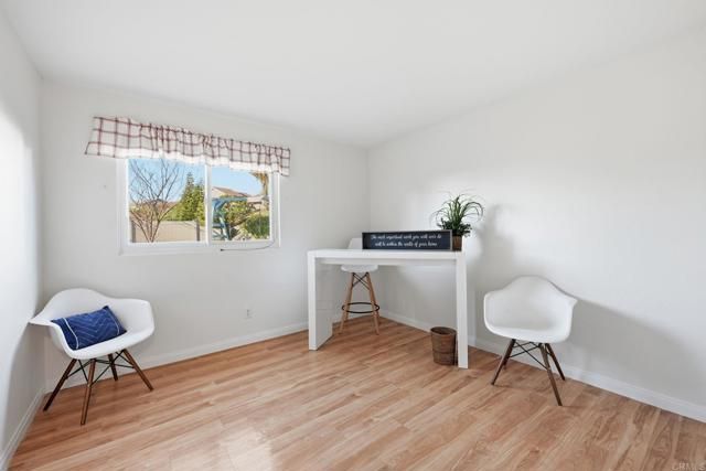 2736 Victoria Avenue, Carlsbad, CA 92010