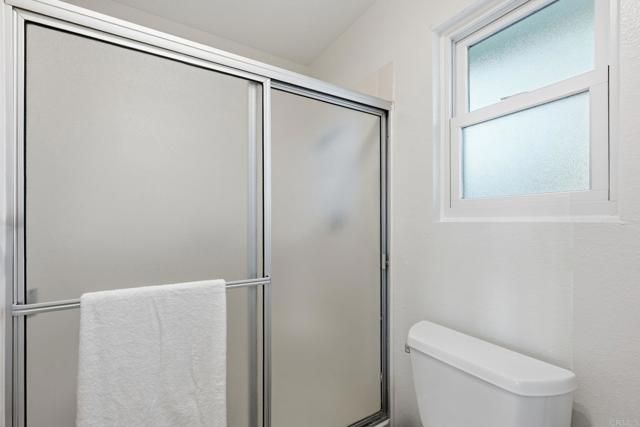 2736 Victoria Avenue, Carlsbad, CA 92010