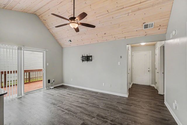 3332 Valhalla Drive, Lexington, KY 40515