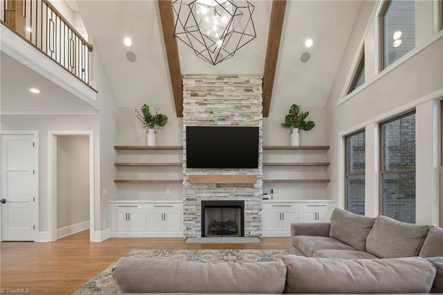 7295 Henson Forest Drive, Summerfield, NC 27358