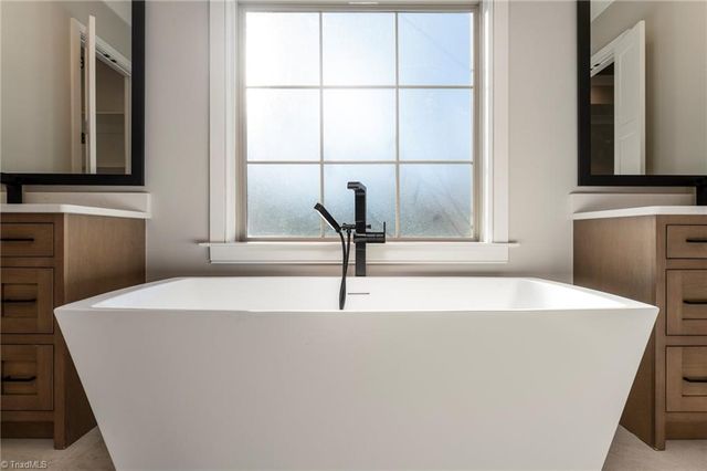 7295 Henson Forest Drive, Summerfield, NC 27358