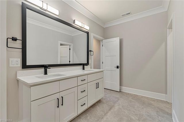 7295 Henson Forest Drive, Summerfield, NC 27358