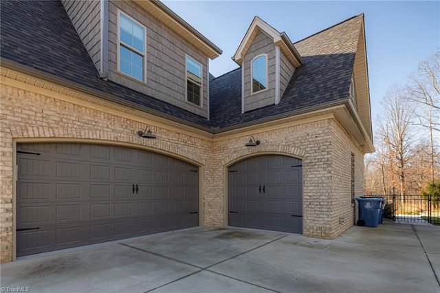 7295 Henson Forest Drive, Summerfield, NC 27358