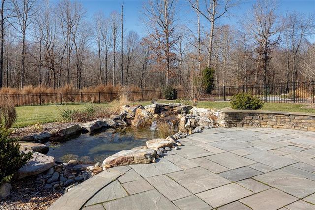 7295 Henson Forest Drive, Summerfield, NC 27358