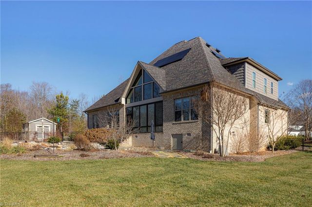 7295 Henson Forest Drive, Summerfield, NC 27358