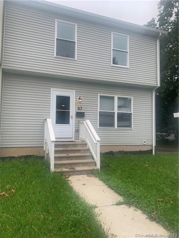10 Elro Street, Manchester, CT 06040