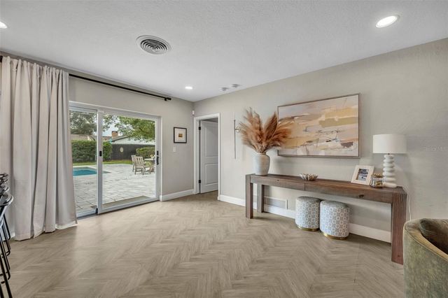 2450 DERBYSHIRE ROAD, Maitland, FL 32751