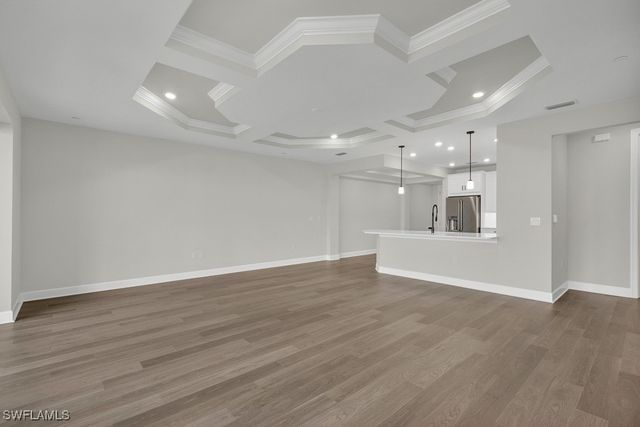 15320 Lucerna ST 102, Naples, FL 34114