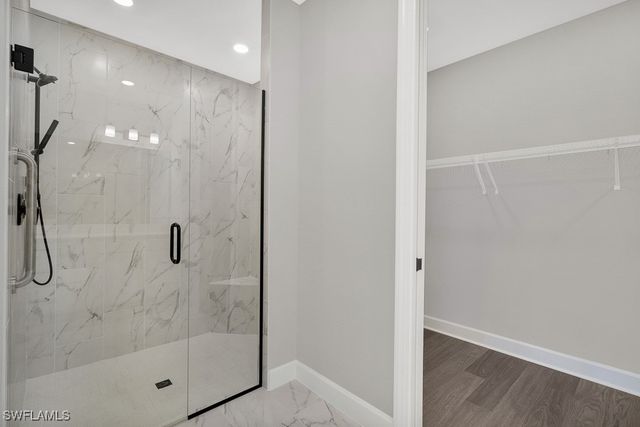 15320 Lucerna ST 102, Naples, FL 34114