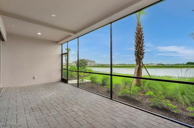 15320 Lucerna ST 102, Naples, FL 34114