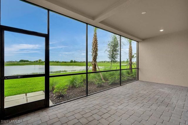 15320 Lucerna ST 102, Naples, FL 34114