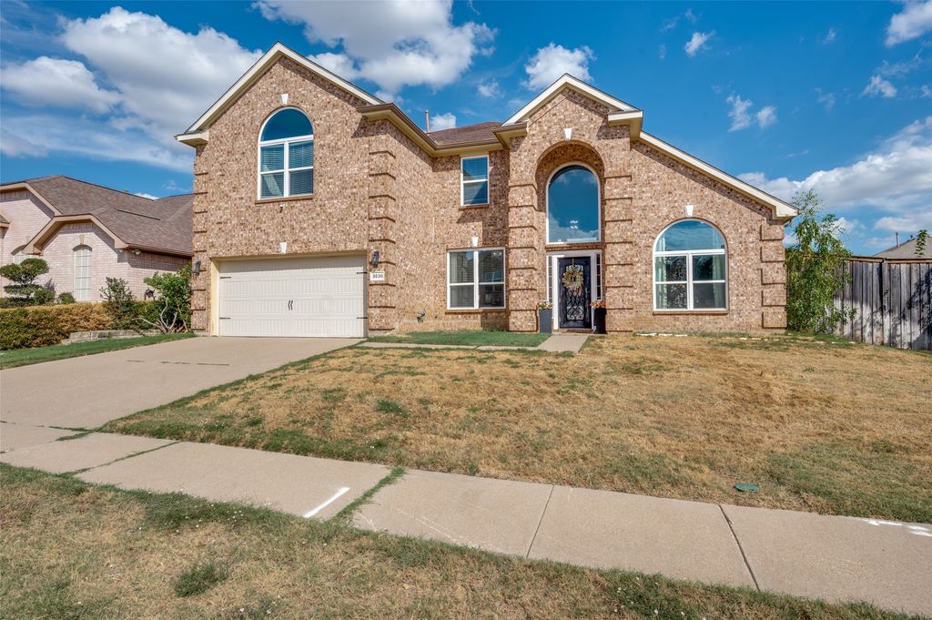 3536 Canyon Road, Grand Prairie, TX 75052