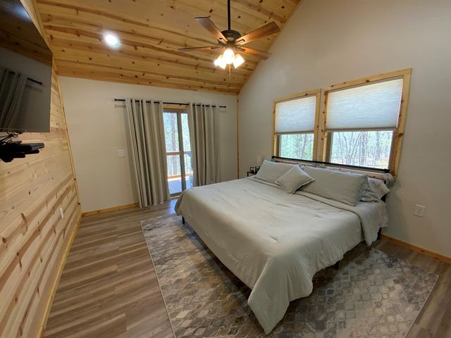 28 Copper Fox Corner, Murphy, NC 28906