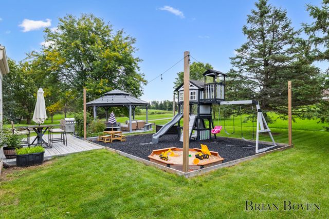 7488 Old Lantern Drive Se, Gaines Twp, MI 49316