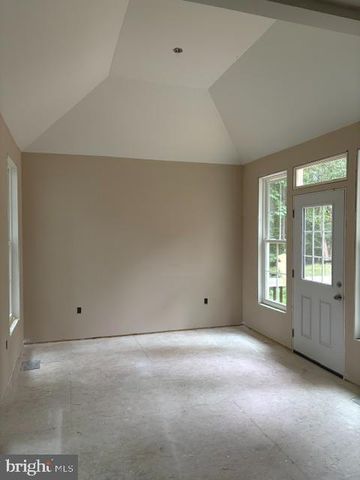 15400 DRUMMERS LN, Orange, VA 22960