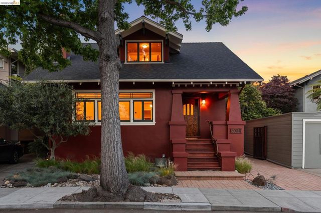 6004 Auburn Avenue, Oakland, CA 94618