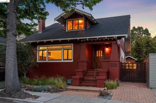 6004 Auburn Avenue, Oakland, CA 94618