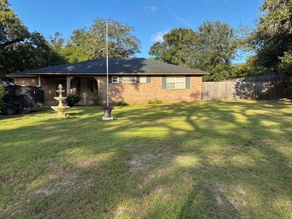 1220 Marseille Drive, Mobile, AL 36693 — exterior