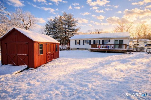 2 Sharren Lane, Enfield, CT 06082