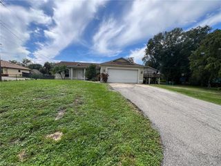 2420 2nd AVE SE, Naples, FL 34117