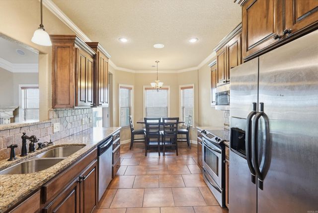 1400 Pleasant Poplar Cv, Benton, AR 72015