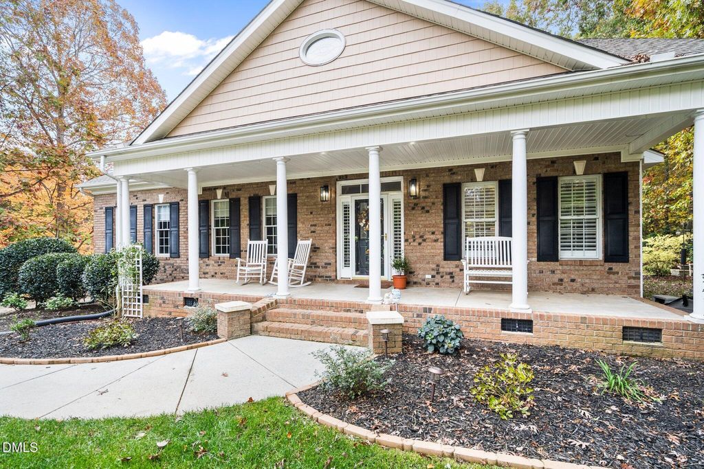 120 Georgetown Woods Drive, Youngsville, NC 27596