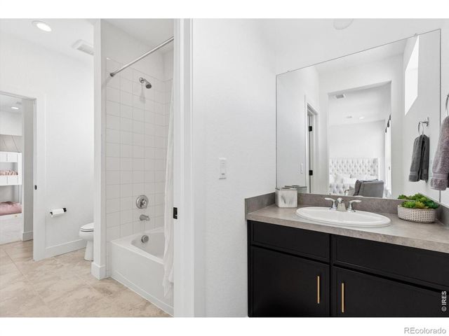 5423 Brotherton Court, Castle Rock, CO 80104