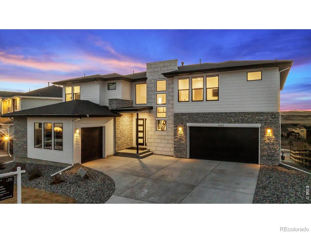 5423 Brotherton Court, Castle Rock, CO 80104