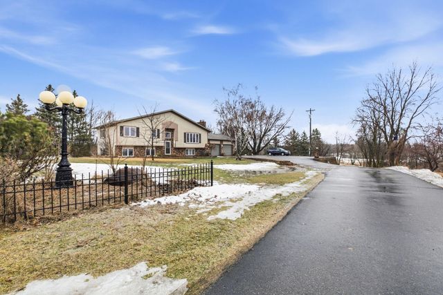 40498 County Road 168, Melrose, MN 56352