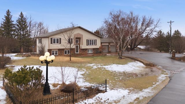 40498 County Road 168, Melrose, MN 56352