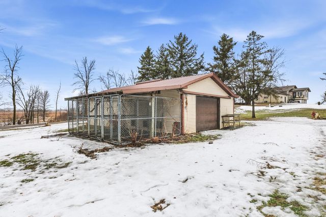 40498 County Road 168, Melrose, MN 56352