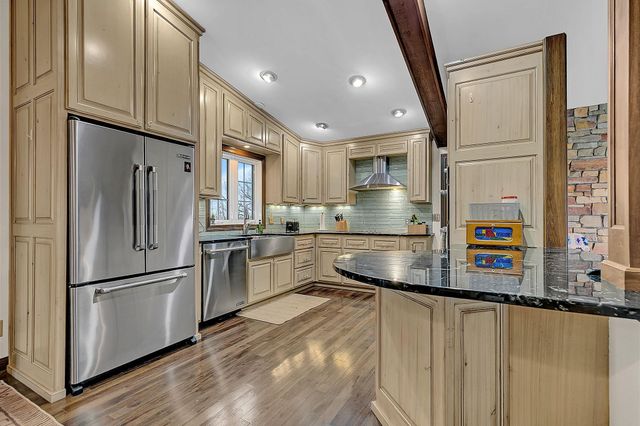 40498 County Road 168, Melrose, MN 56352