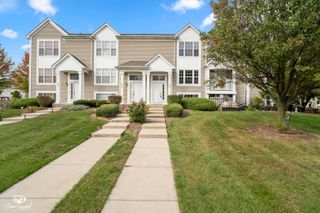 645 Berry Ridge Drive, Joliet, IL 60431