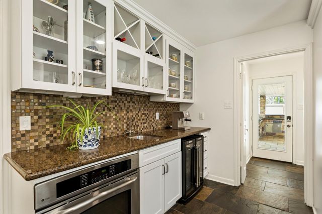 5403 Coral Ridge Road, Houston, TX 77069